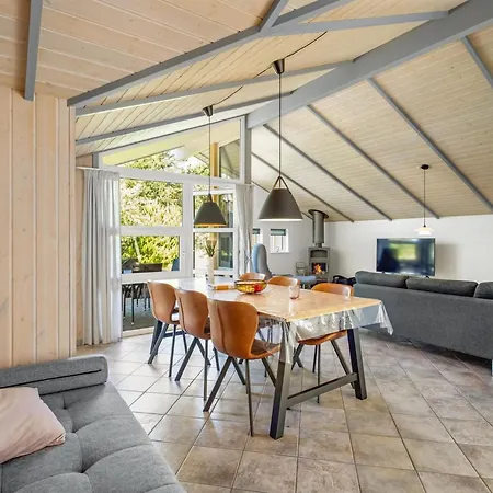 度假居 Tammes - 1km From The Sea By Interhome